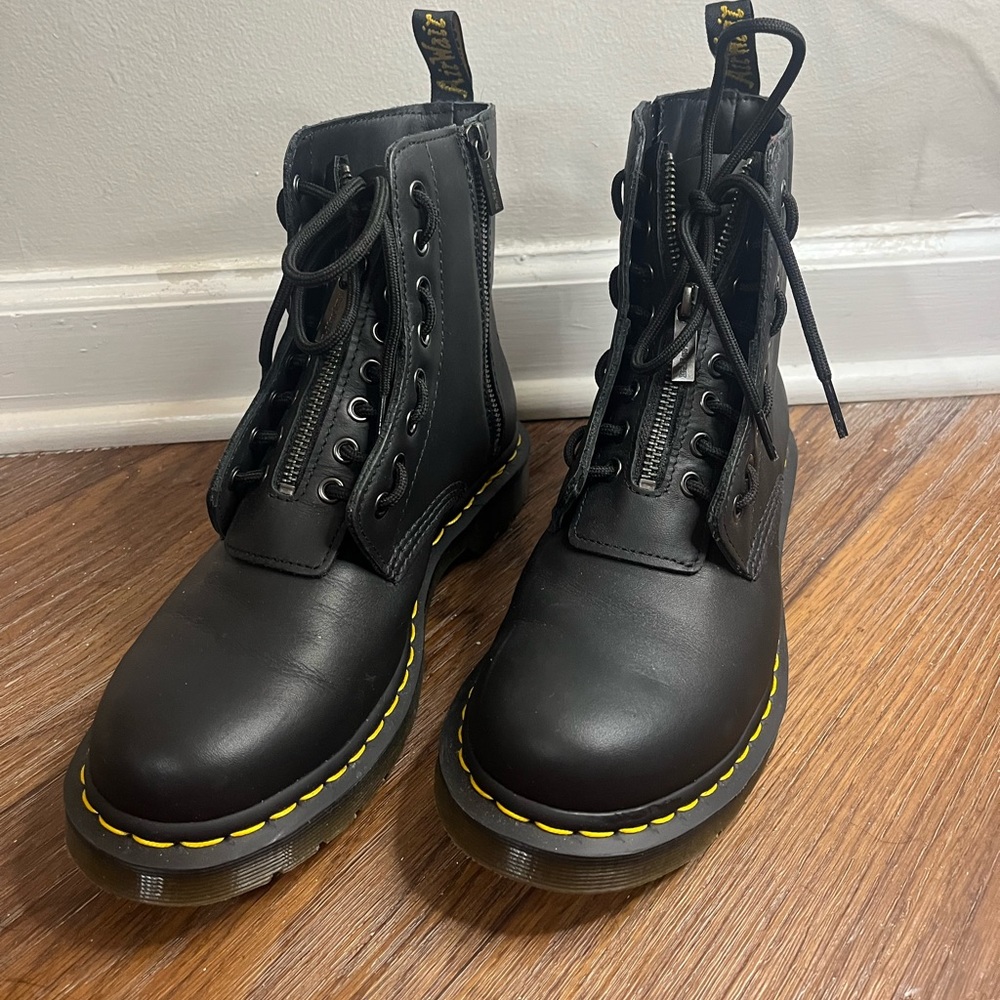 Dr. Martens Black Zipper Boots Size 10
